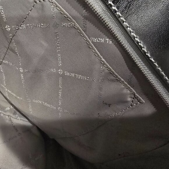 Michael Kors Jet Set Travel Large Chain Shoulder Tote Bag - Picture 10 of 12